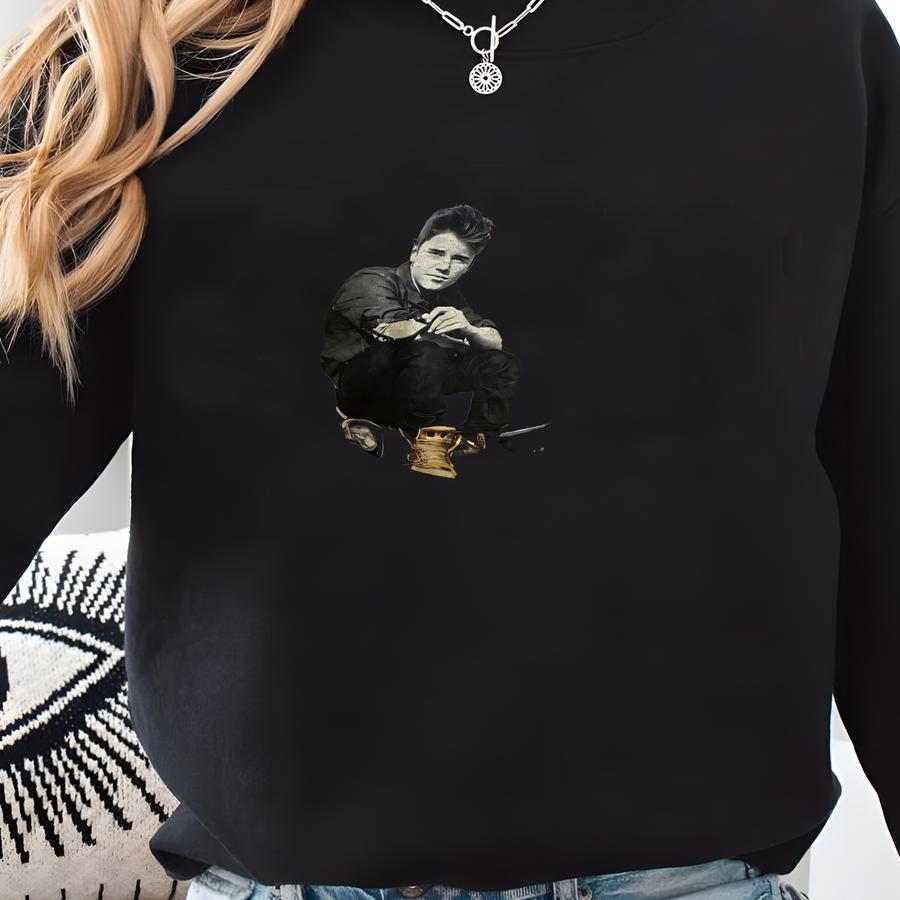 Vintage Young Justin Bieber Concert Tour T-shirt By Delta (size Large) Sweatshirt Vintage Young Justin Bieber Concert Tour T-shirt By Delta (size Large) Sweatshirt