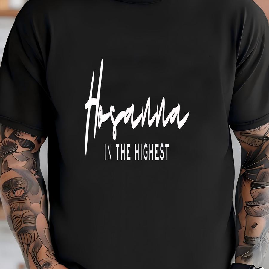 Catholic Women’s Sweatshirt | Hosanna In The Highest | Eucharist Mass Adoration Gift T-shirt
