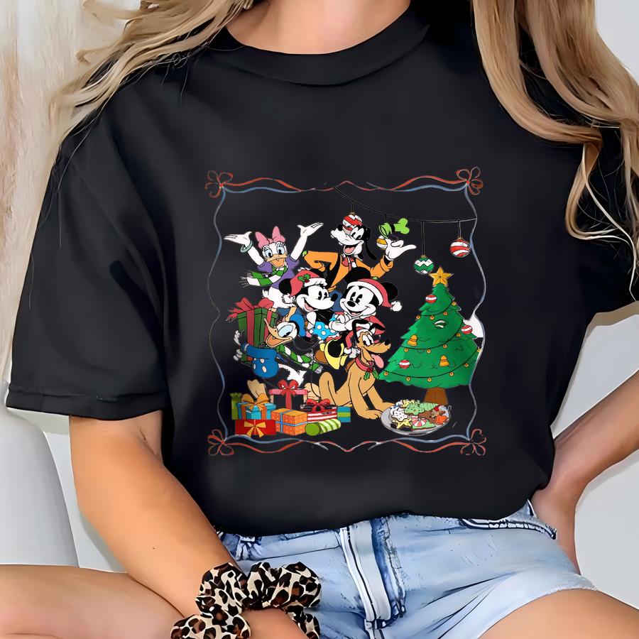 Christmas Light Sweatshirt  Friends Holiday Shirt, Family Xmas Trip Shirt, Christmas Group Holiday Gifts T-shirt