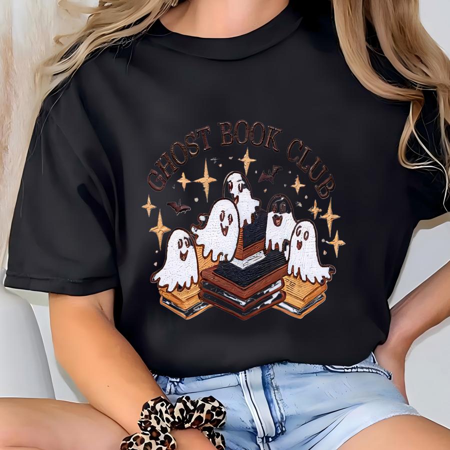 Ghost Book Sweatshirt, Ghost Reading Books Sweatshirt, Fall Book Club Crewneck, Book Lover Sweatshirt, Cute Halloween Shirt T-shirt