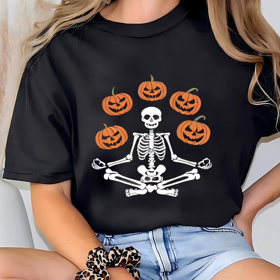 Skeleton Throwing Pumpkin Sweatshirt, Fall Sweatshirt, Halloween Sweatshirt, Spooky Season T-shirt