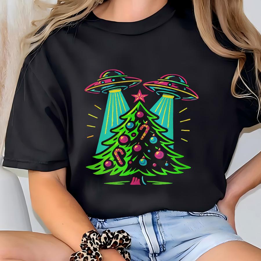 Ufo Christmas Sweatshirt | Alien Spaceship Holiday Crewneck With Christmas Tree T-shirt