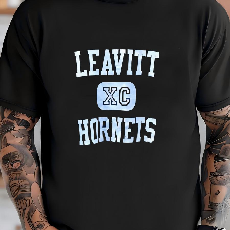 Vintage Leavitt Big Logo Crewneck Sweatshirt Size M T-shirt