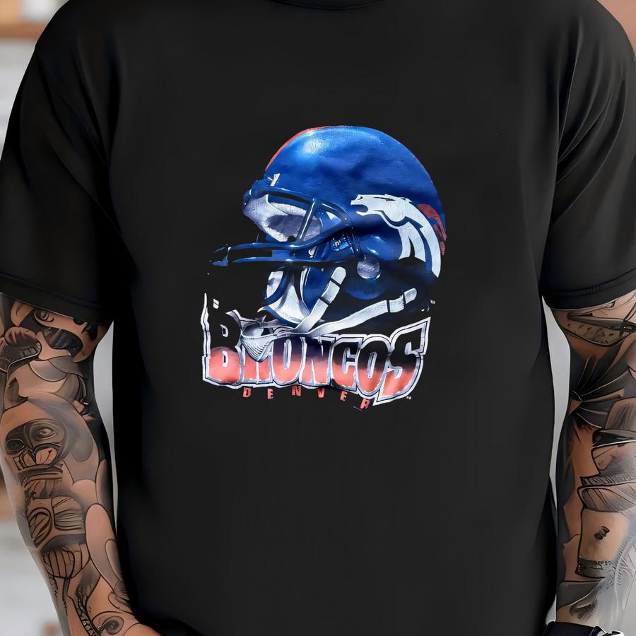 Vintage 90’s Denver Broncos Football Faded Crewneck Sweatshirt Large T-shirt