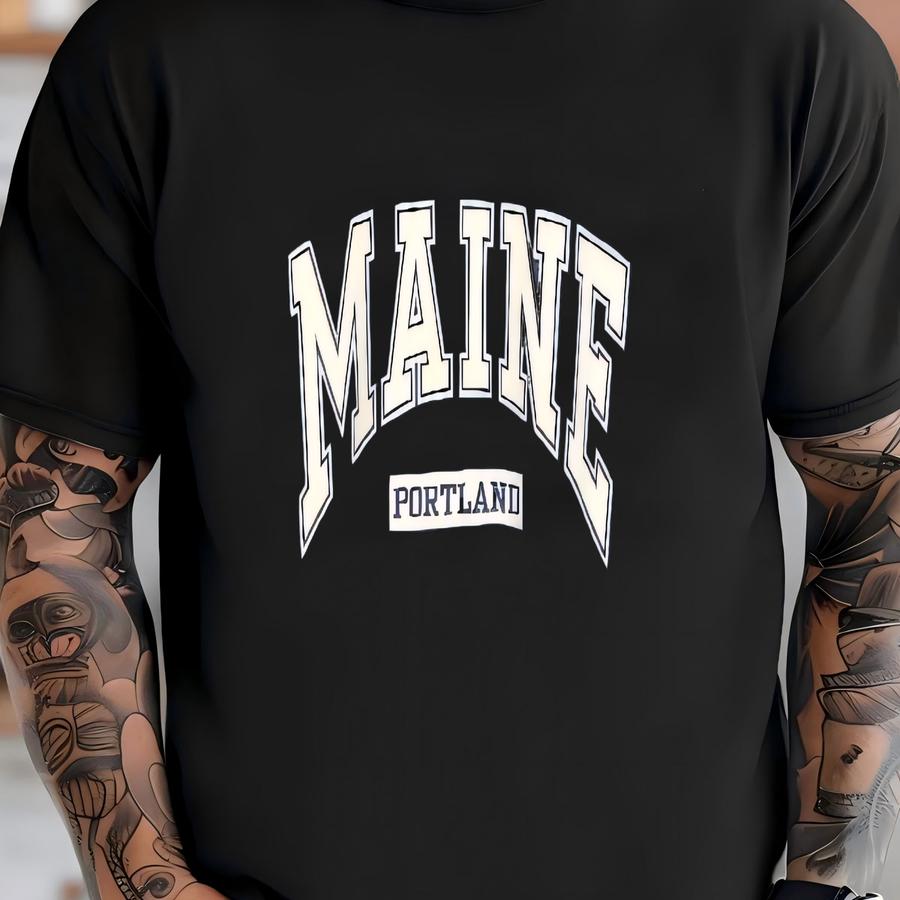 Vintage Maine Blue Sweatshirt Large Portland City Maine Spell Out Big Logo Sweater Maine Souvenir Crewneck Maine Pullover Jumper Size L T-shirt