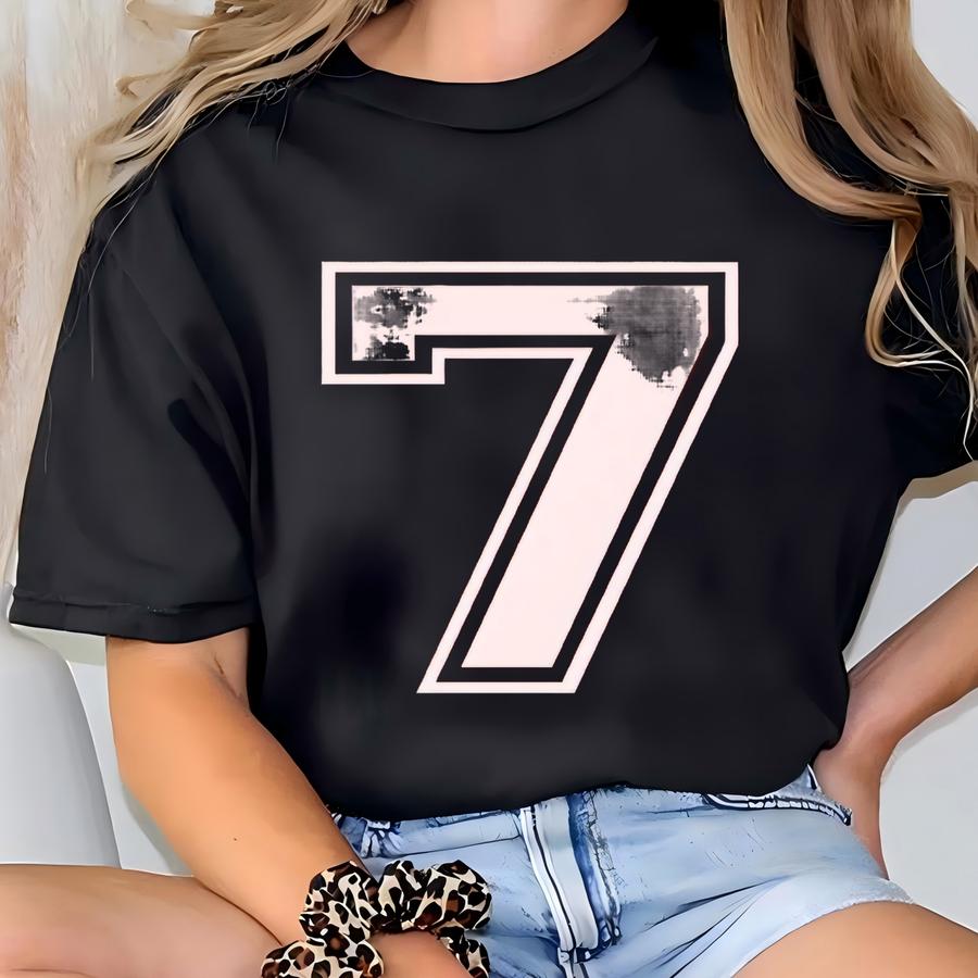 Custom 6 7 Shirts, Couples Christmas, Funny Matching Shirt, Tiktok Christmas Family Shirt, 67 Trend, Six Seven Meme Tee T-shirt