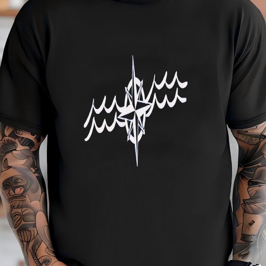 Vintage Michigan Shirt, Great Lakes Waves And Compass, State Pride Outfit, Outdoor Adventure Gift T-shirt