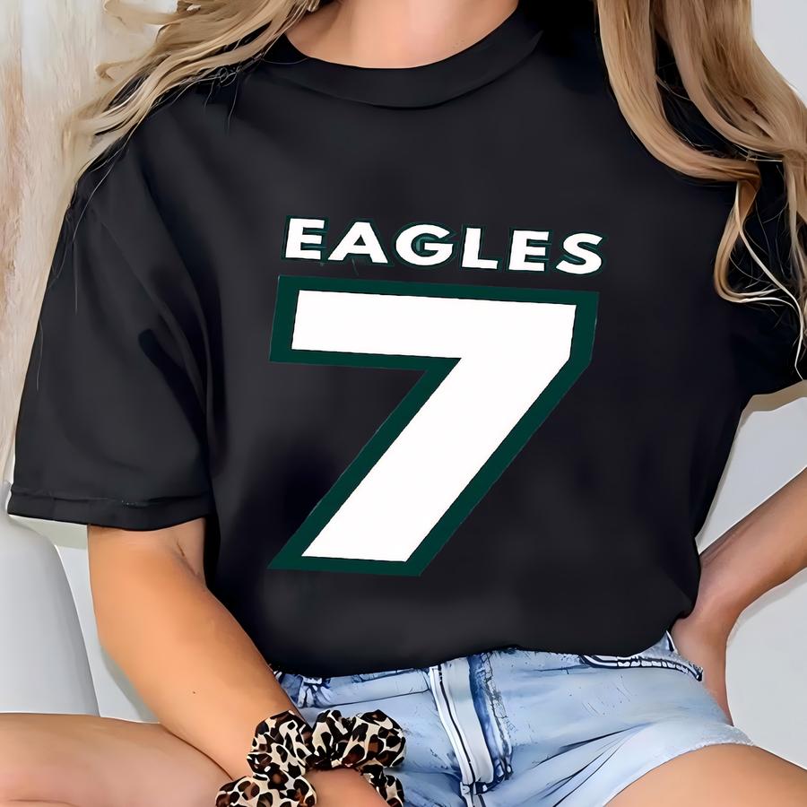 ® Philadelphia Tshirt, Philadelphia Football Fan, Game Day Tee, Eagles Shirt, Retro Sports Fan Tee, Crewneck T-shirt