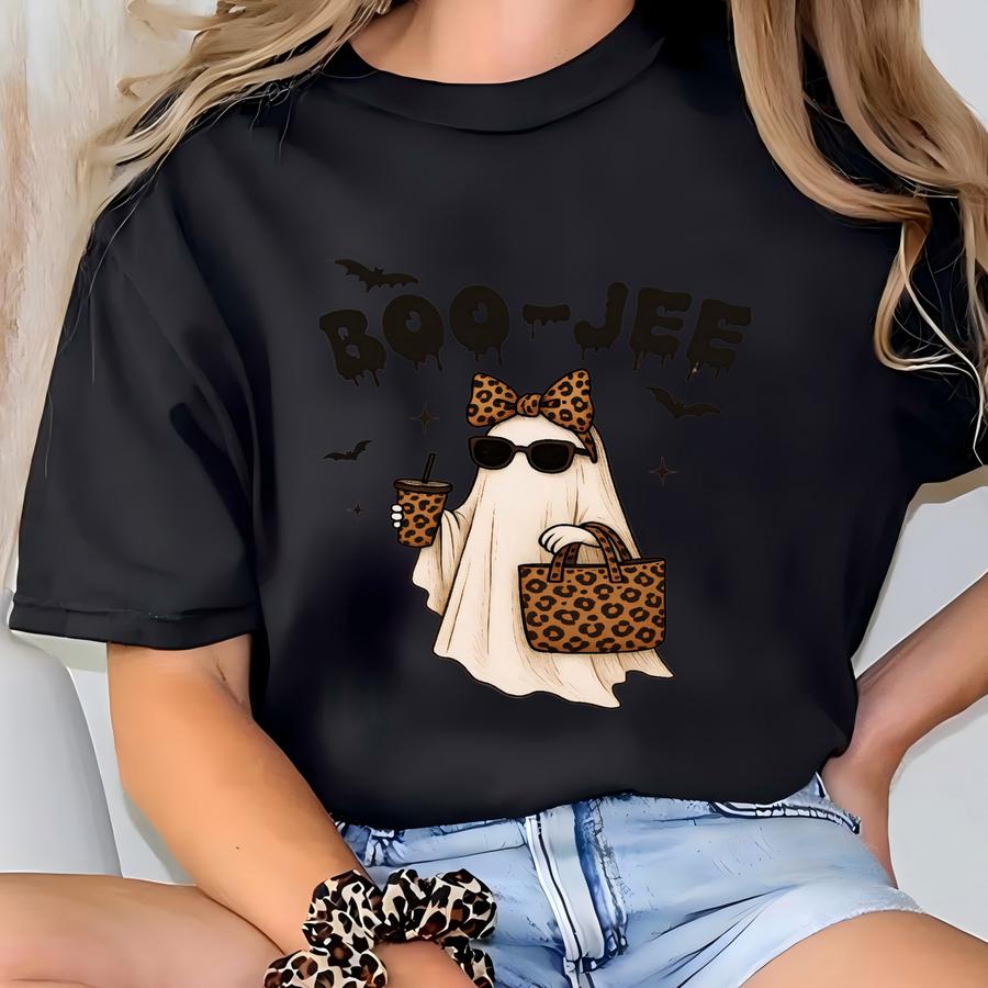 ® Boo-jee Ghost Shirt, Leopard Ghost Tee, Ghost Coffee Shirt, Funny Fall Shirt, Ghost Tee, Girly Halloween Gift, Boojee Shirt. T-shirt