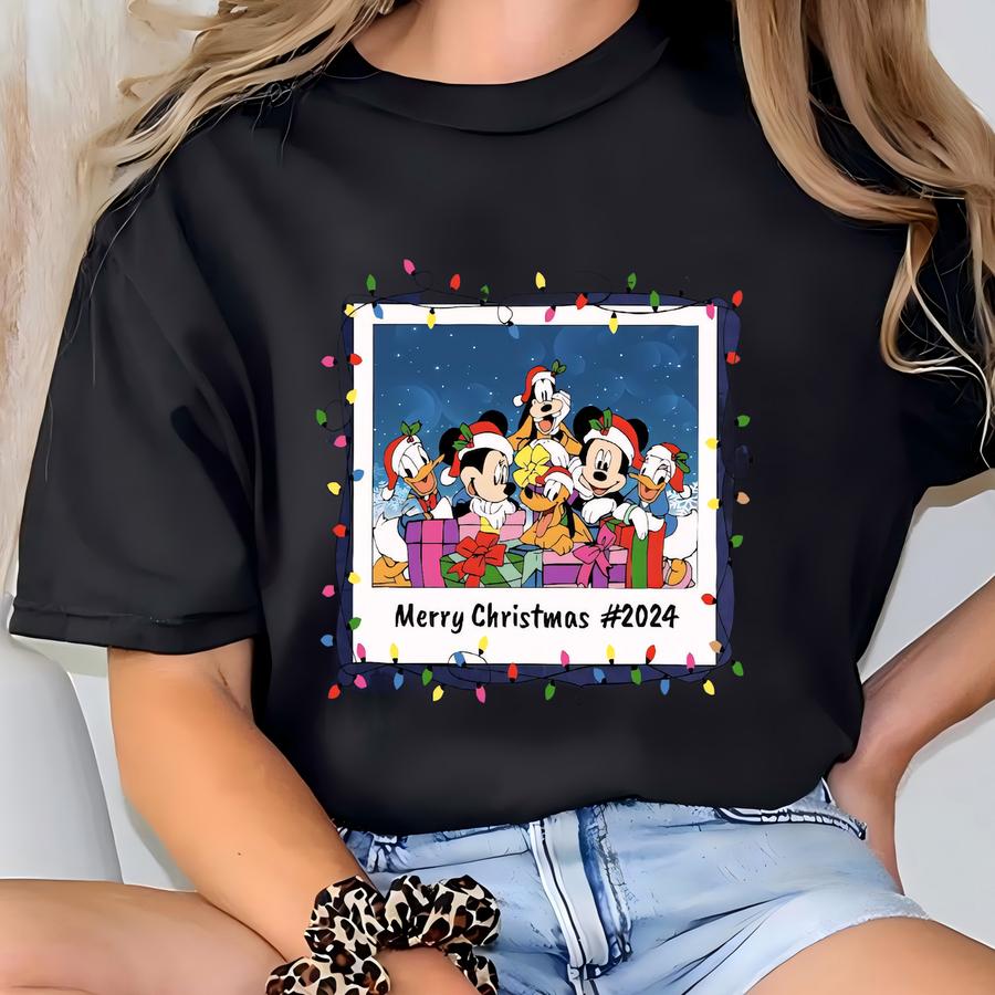 Merry Christmas Hoodie, Family Hoodie, Holiday Hoodie, Christmas Hoodie, Matching Hoodie, Christmas Gifts T-shirt