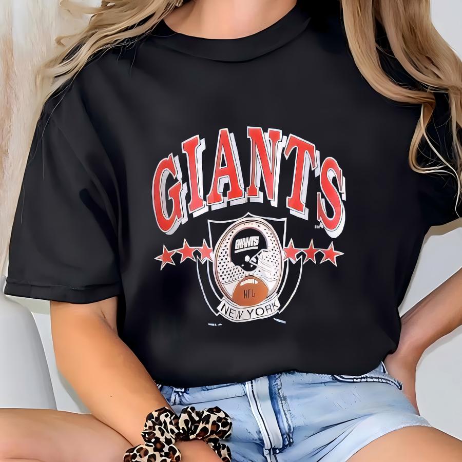 Vintage 1990s New York Giants Sweatshirt/ / Logo 7 Usa/ Size L T-shirt