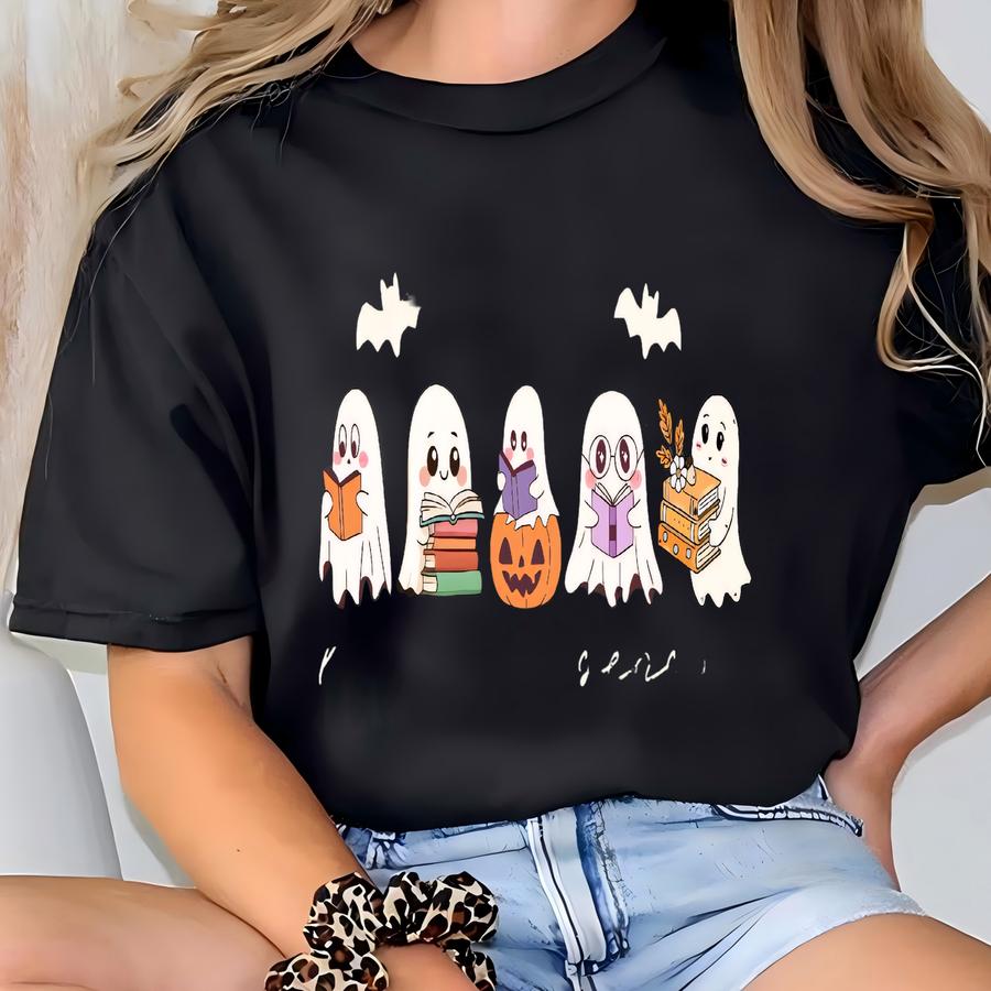 Halloween Retro Ghosts Reading Books Teacher Librarian Halloween Gift Spooky Season Sweatshirt Gift, Halloween Book Lover Hoodie T-shirt