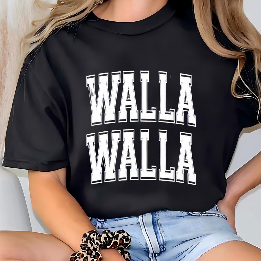 Walla Walla Varsity Crewneck: Cute Oversized College Town Sweatshirt T-shirt