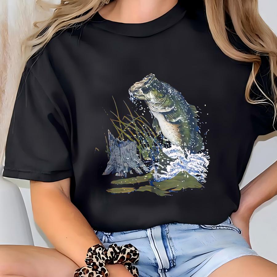 Vintage Largemouth Bass Fish Blue Sweatshirt Large Sea Bass Fish Printed Graphics Pullover Dad Fisherman Rod And Reel Grouper Sweater Size L T-shirt