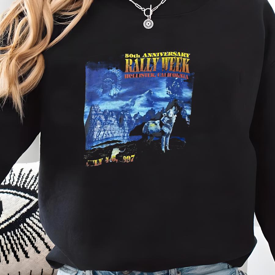 Distressed Vintage 1997 50th Anniversary Rally Week California T-shirt Size Medium Sweatshirt