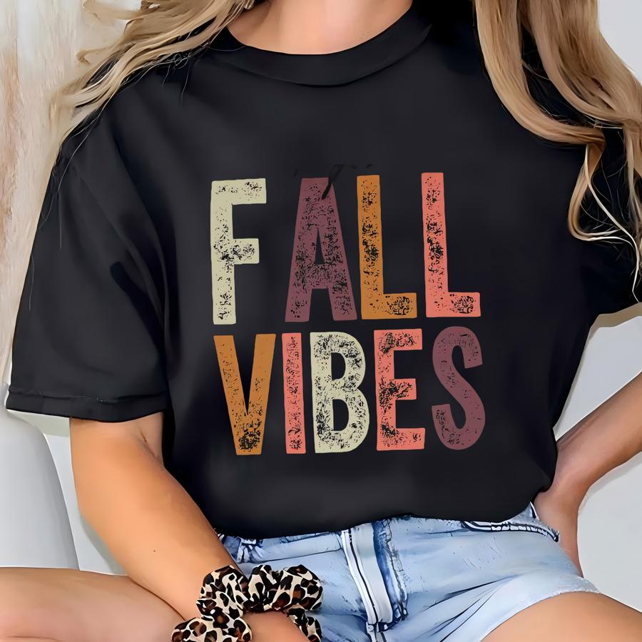 Fall Vibes Sweatshirt, Autumn Hoodie, Cozy Season Clothing, Thanksgiving Outfit, Fall Lover Gift, Aesthetic Pullover T-shirt