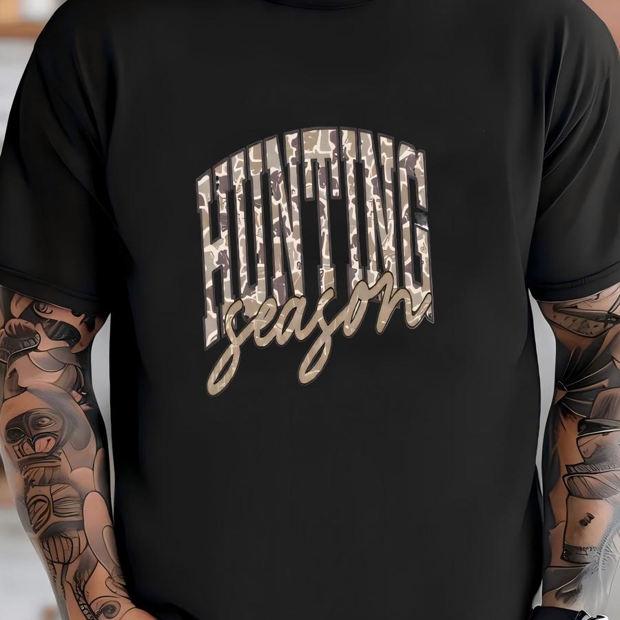 Country Camo Hunting Season Women's Sweatshirt T-shirt