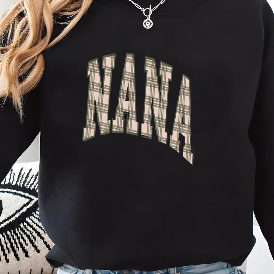Custom Nana Plaid Sweatshirt, Retro Gigi Sweater, Grandma Sweater, New Nana Gift, Pregnancy Reveal Gift, Mimi Sweatshirt, Mom Sweater Sweatshirt