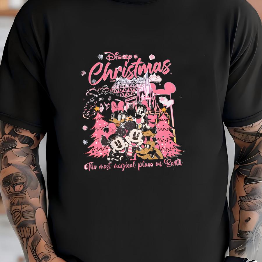 Comfort Color® Merry Christmas Shirt Vintage  Coquette Bow Christmas Tee Trip Xmas Sweatshirt T-shirt