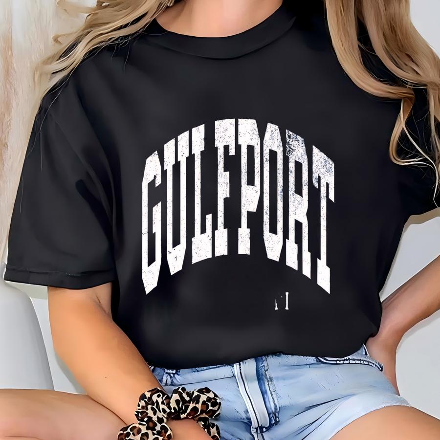 Gulfport Mississippi Sweatshirt: Vintage Distressed Crewneck T-shirt