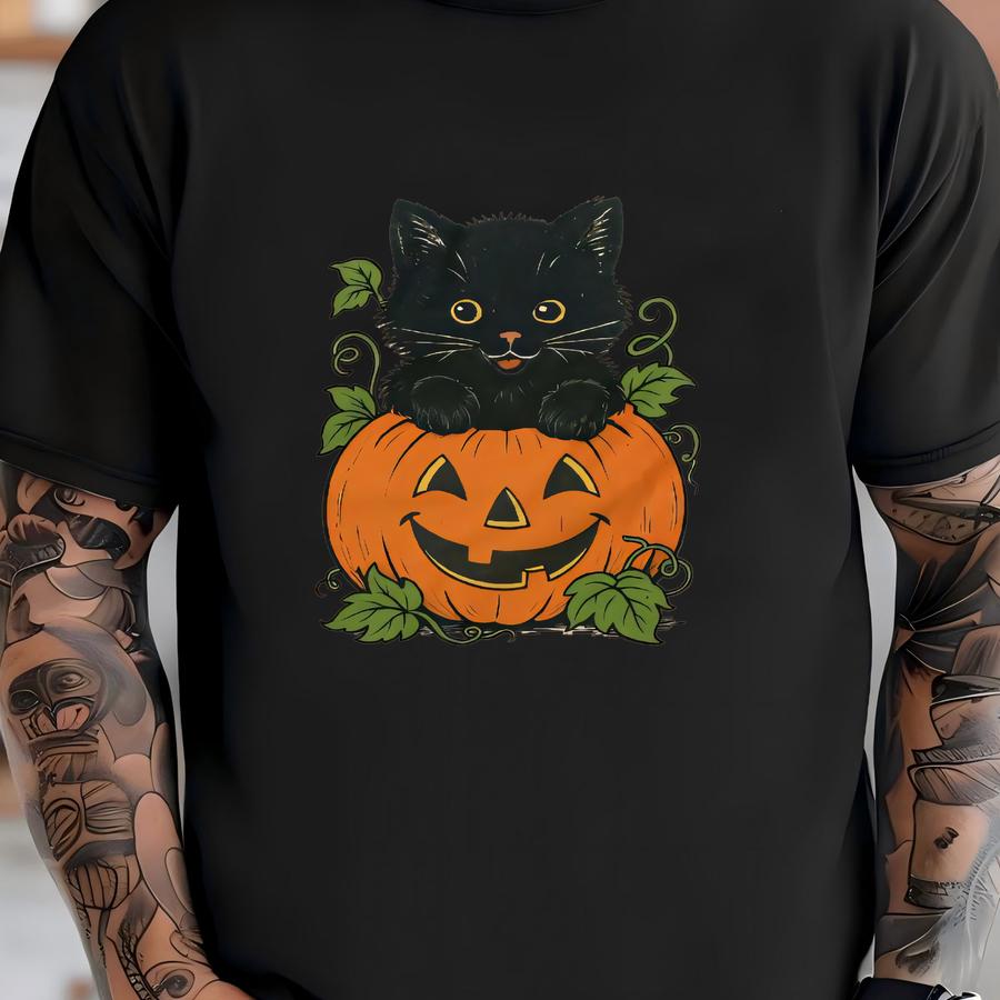 Vintage Halloween Cat Sweatshirt | 90s Retro Vibes Crewneck T-shirt