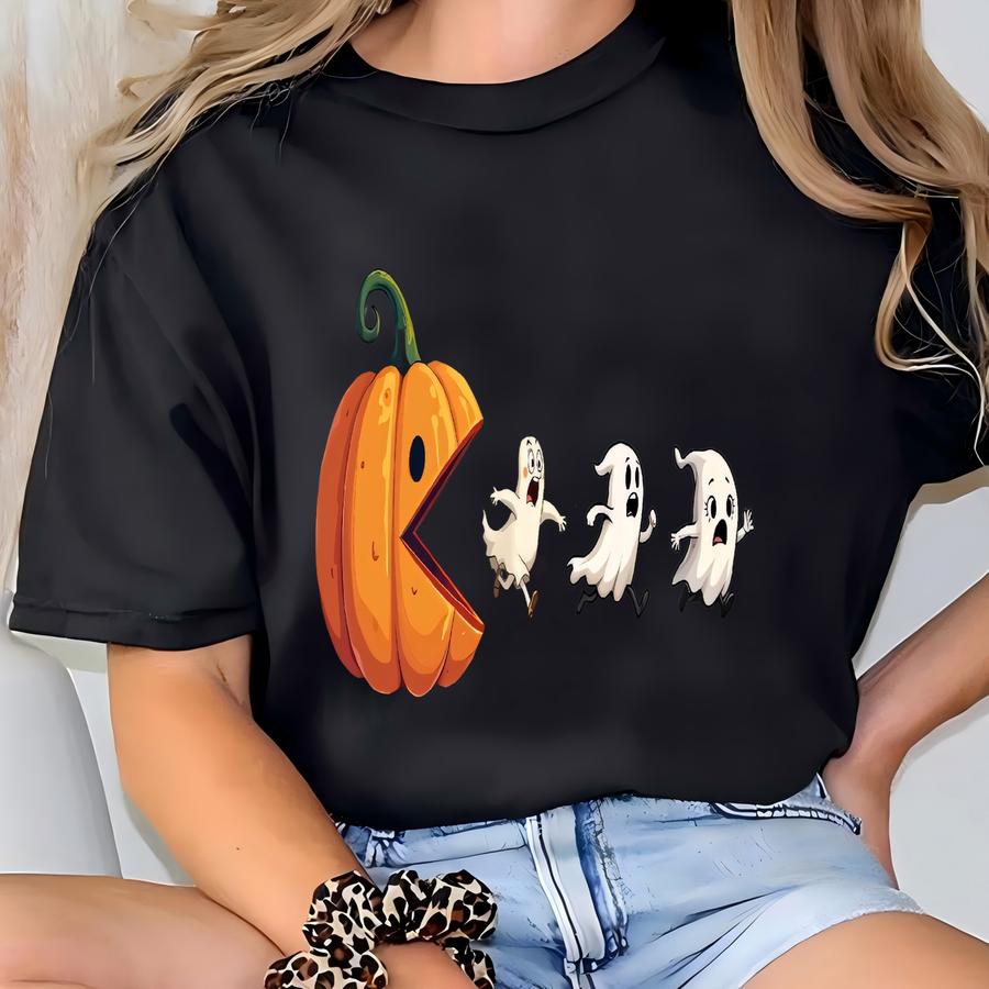 Halloween Pumpkin Eat Ghost Sweatshirt, Pumpkin Pac Man Shirt, Funny Halloween Hoodie, Spooky Gamer Gift Tee, Halloween Party Sweatshirt T-shirt