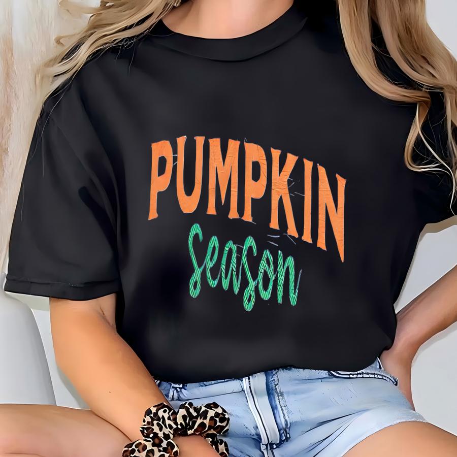 Pumpkin Season Crewneck Sweatshirt, Cozy Unisex Pullover For Fall, Autumn Fashion Essentials, Ideal For [...] T-shirt