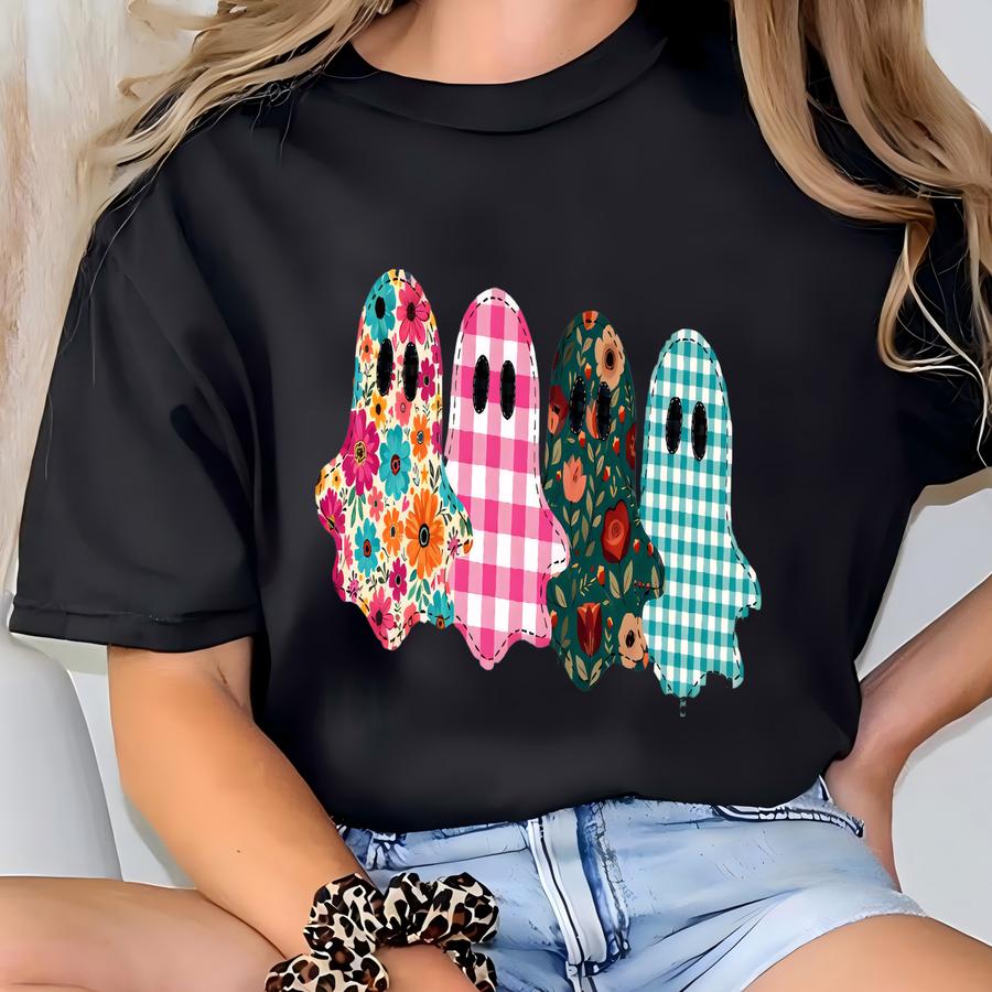 ® Spooky Season Ghost Shirt, Floral Patchwork Style Print Tee, Preppy Fall Pumpkin Shirt, Spooky Shirt T-shirt