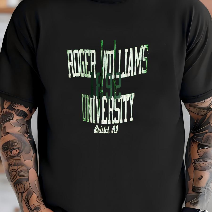 Roger Williams University Pullover Sweatshirt Hoodies Medium T-shirt