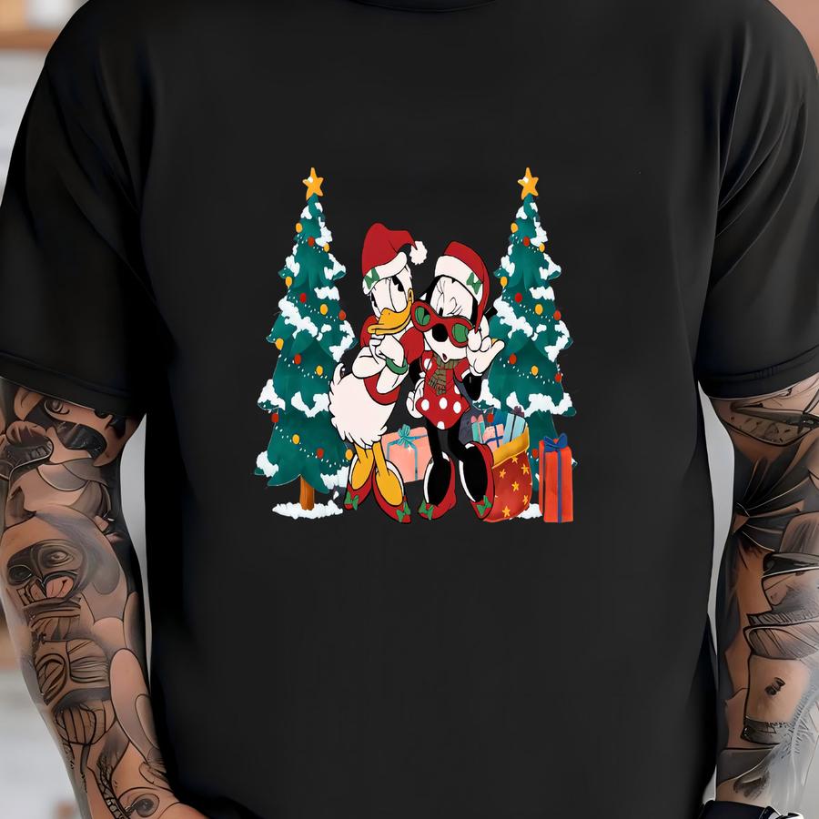 Christmas Cartoon Couple Shirt, Daisy And Holiday Tee T-shirt
