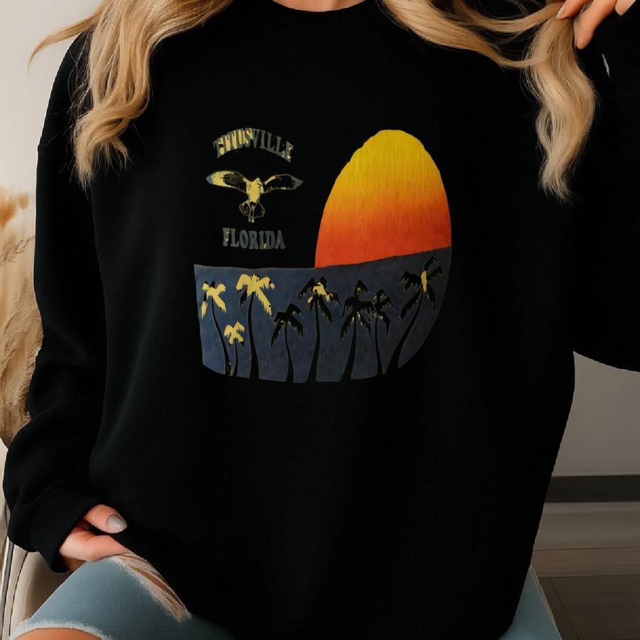 Vintage 80’s Titusville Florida Tourist Tee Sunset Seagull Palm Trees Single Stitch T Shirt S Sweatshirt