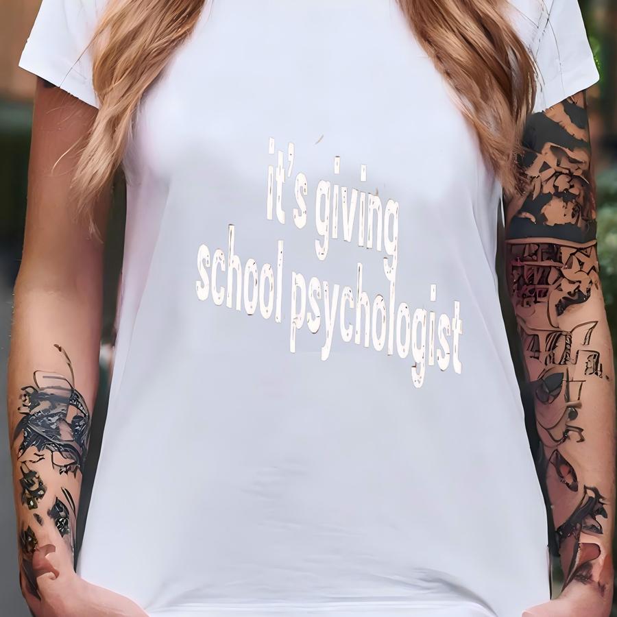 ® It's Giving School Psychologist Shirt, Funny School Psych Shirt, School Psychologist Gift, Back To School, Registered Psych T-shirt