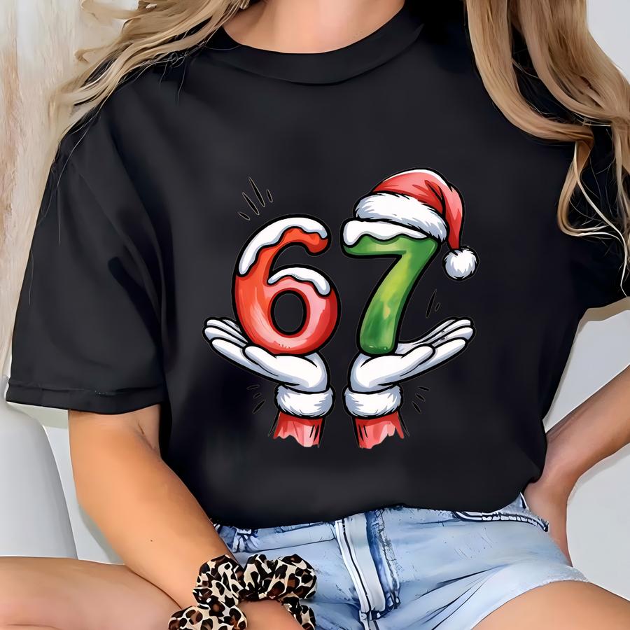 Christmas 67 Sweatshirt, 6 7 Santa Hands Funny Gen Z Alpha Slang Meme Holiday Numbers Cool Shirt T-shirt