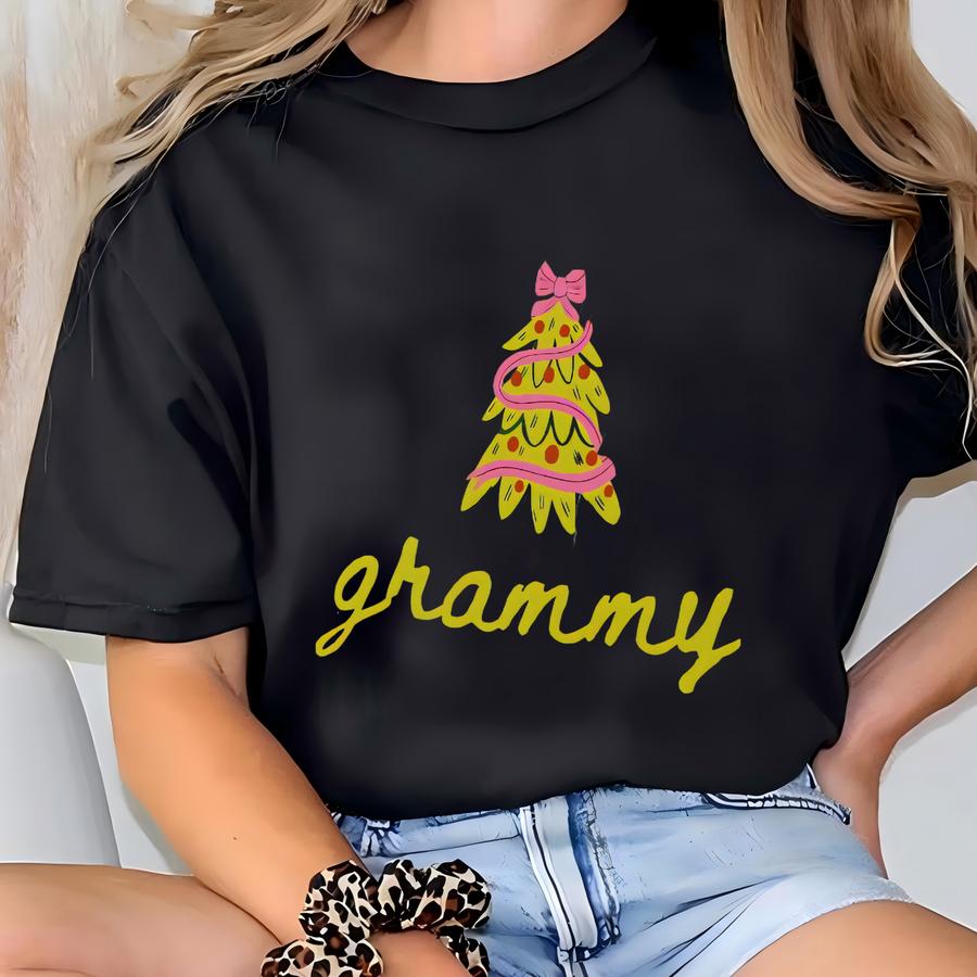 Grammy Christmas Shirt, Grandma Shirt, New Grandma Tshirt, Santa Tee, Xmas Gifts T-shirt
