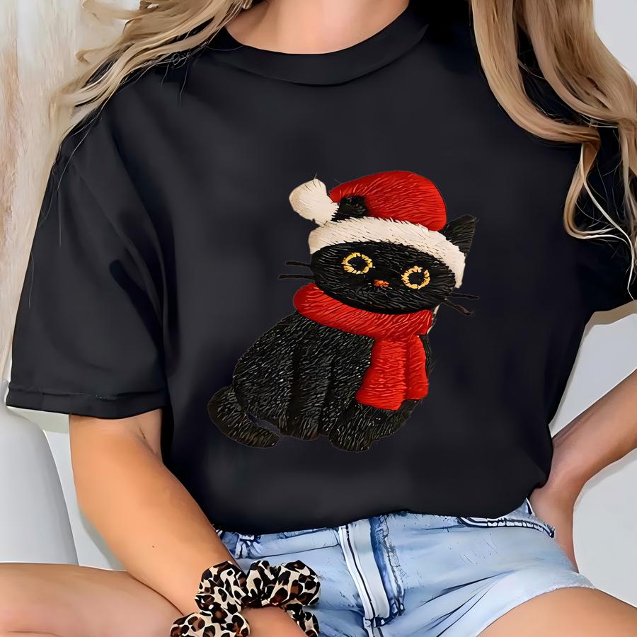 Christmas Black Cat Sweatshirt, Holiday Pet Hoodie, Minimalist Cat Crewneck, Xmas Kitty Hoodie, Cat Mom Gift, Small Design T-shirt