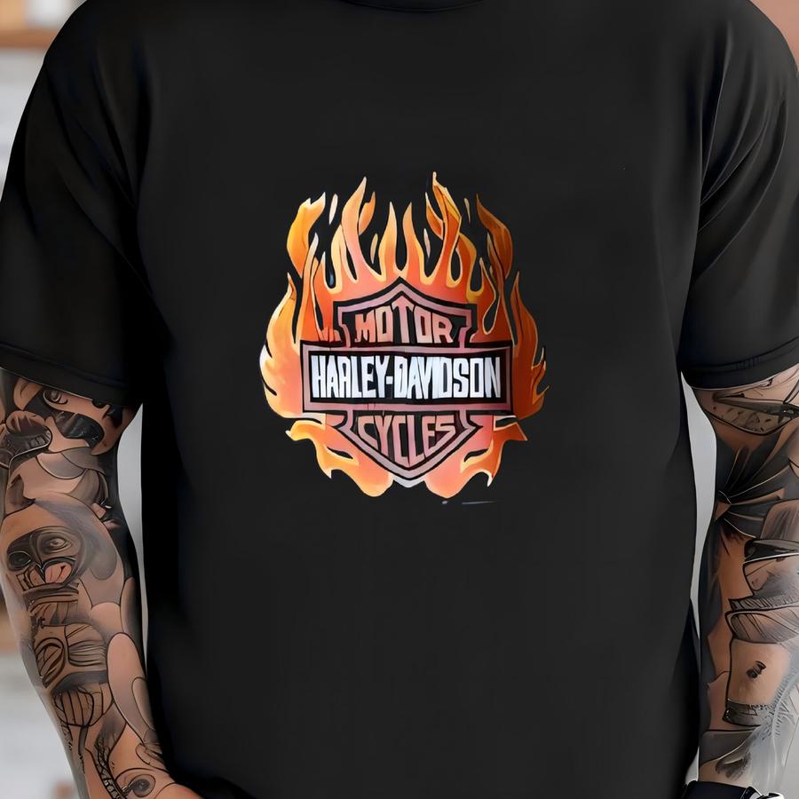 Vintage Rare 1990’s Motorcycles Texas 1/4 Zip Sunfaded Sweatshirt. Made In Usa, Size Small. T-shirt