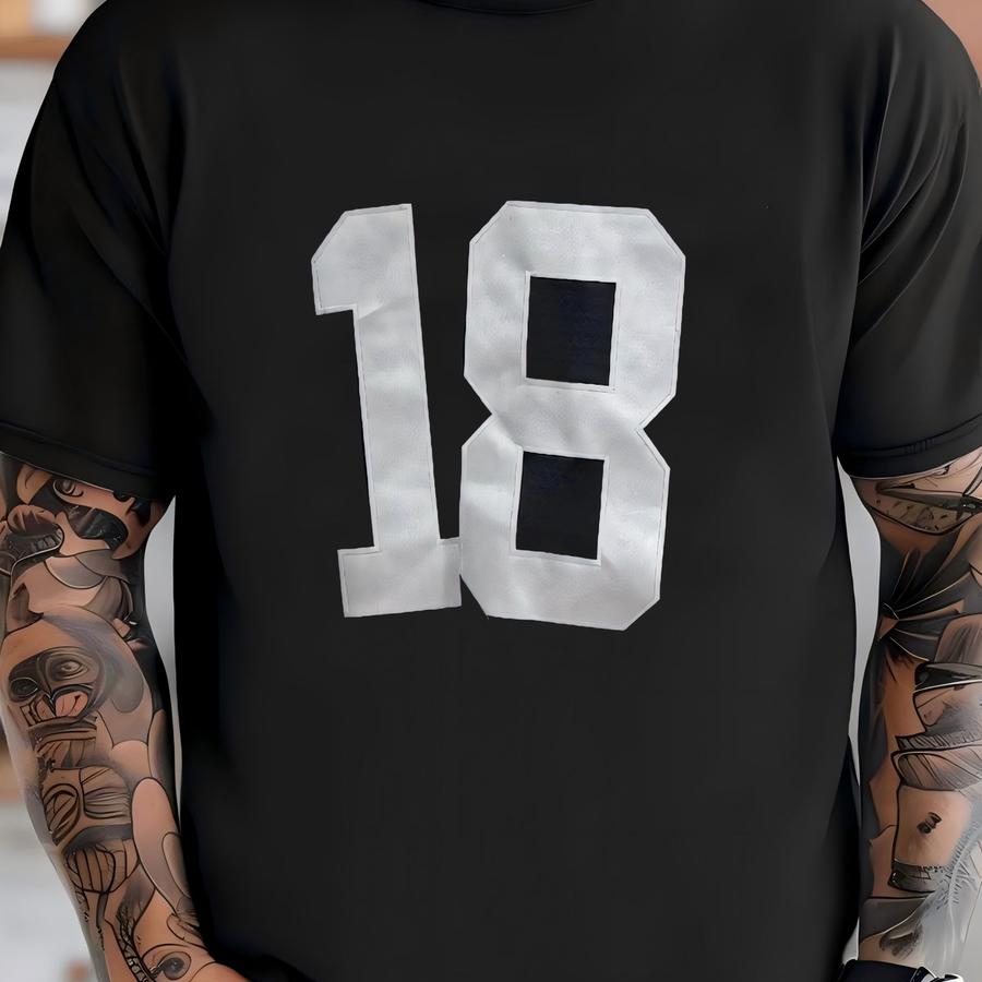 Vintage Y2k Reebok Oakland Randy Moss #18 Jersey Size Xxl T-shirt