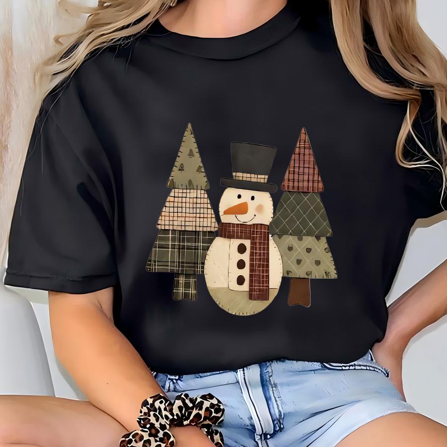 Patchwork Snowman Shirt - Cozy Christmas Sweatshirt - Rustic Winter Hoodie - Cute Holiday Graphic Tee - Farmhouse Xmas Print T-shirt