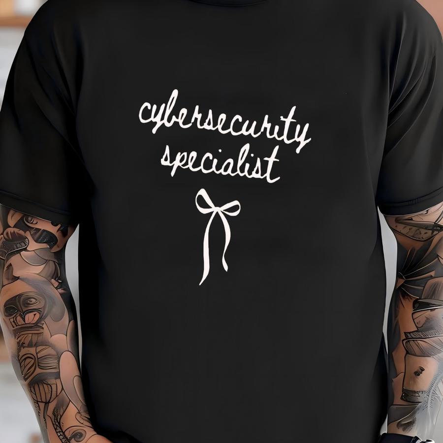 ® Cybersecurity Specialist Shirt Cybersecurity Job Shirt It Professional Shirt Gift For Computer Security Expert Gift For T-shirt