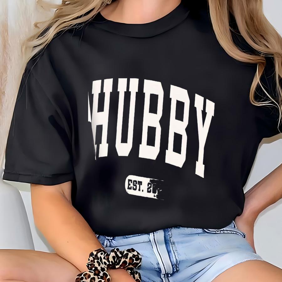 ® Wifey Hubby Shirt, Personalized Newlyweds Hoodie, Honeymooning Matching Shirt, Just Married Shirts, Matching Couple Shirt T-shirt