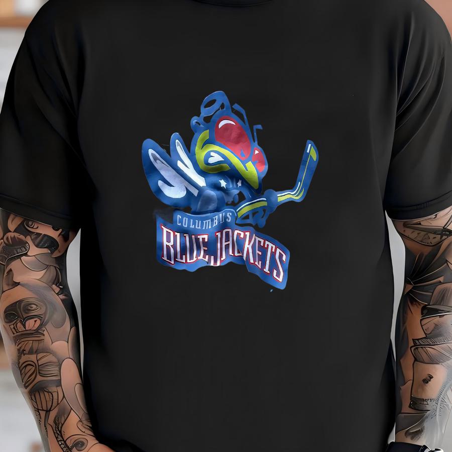 Vintage 00’s Columbus Blue Jackets Hockey Crop Style Crewneck Sweatshirt T-shirt