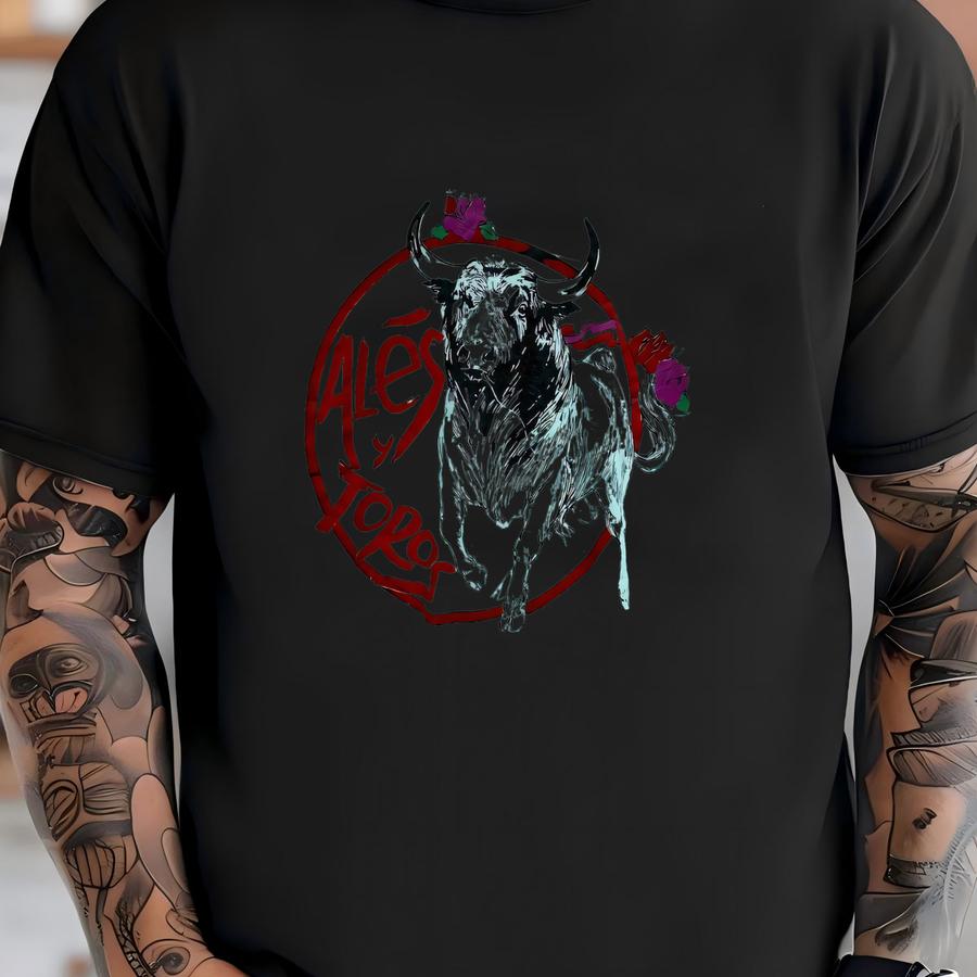 Vintage 90s Ales Y Toros Hoodie Size L Bullfighting Art Tee Spain Spanish Matador Bull Pocket Tee Double Sided Graphic Animal Illustration T-shirt