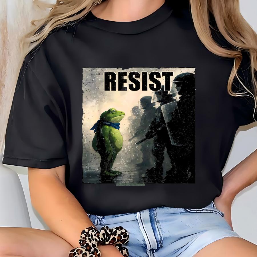 Portland Frog Resist Protest Sweatshirt, Anti-ice Shirt, Portland Frog Shirt, Protest T Shirt, Anti Establishment, Deportation Resistance T-shirt