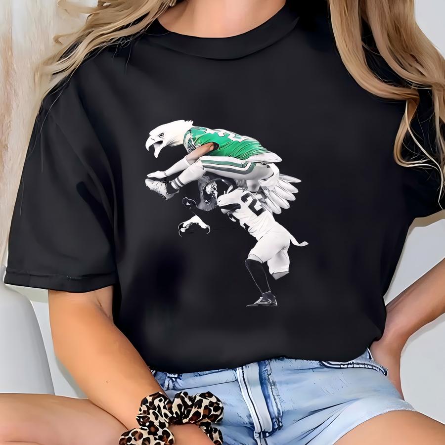 Vintage Saquon Barkley Bleached Art Hoodie, Philadelphia Football Hoodie, Oversized Sweatshirt, Unisex Shirt, Gift For Him Gift For Her. T-shirt