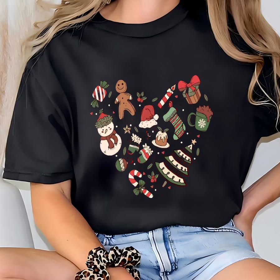 Christmas Heart Icons Shirt | Cute Aesthetic Holiday Love Sweatshirt Gift T-shirt