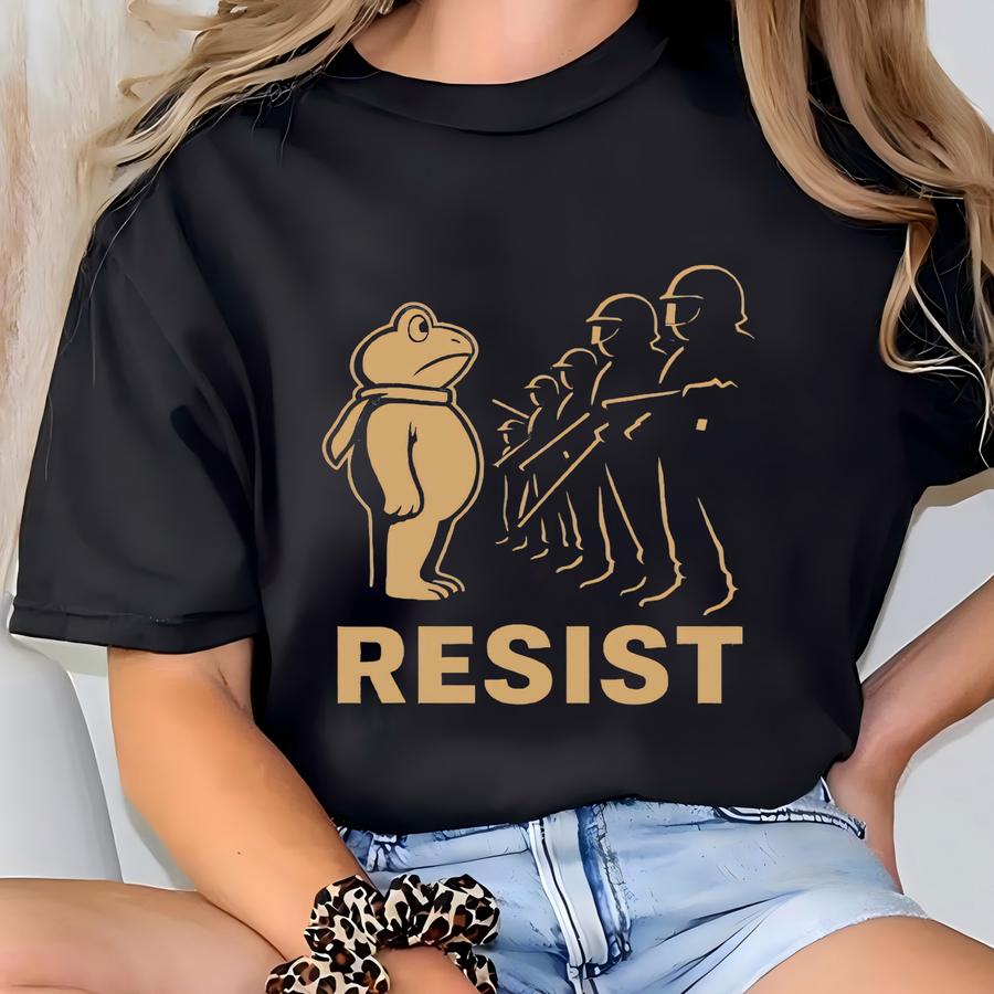 Resist Political Shirt, Portland Frog Resist Protest Shirt, Anti-ice Shirt, Portland Frog Shirt, Protest Shirt, Deportation Resistance Shirt T-shirt