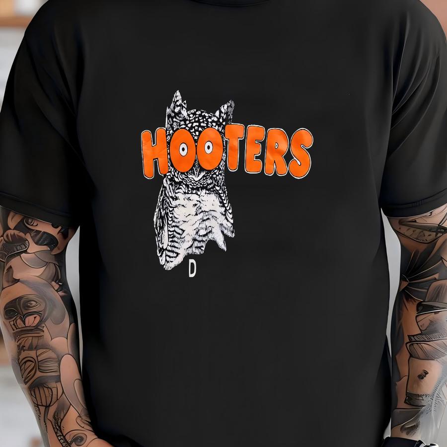 Vintage 90s Hooters Des Moines Iowa Hoodie Size 2xl Owl Logo Restaurant Bar Slogan Delightfully Tacky Yet Unrefined Funny Humorous Merch T-shirt