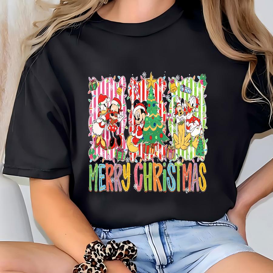 S Very Merry Christmas Party Shirt, And Friends Tshirt, Family Christmas, Christmas Holiday Tee. T-shirt