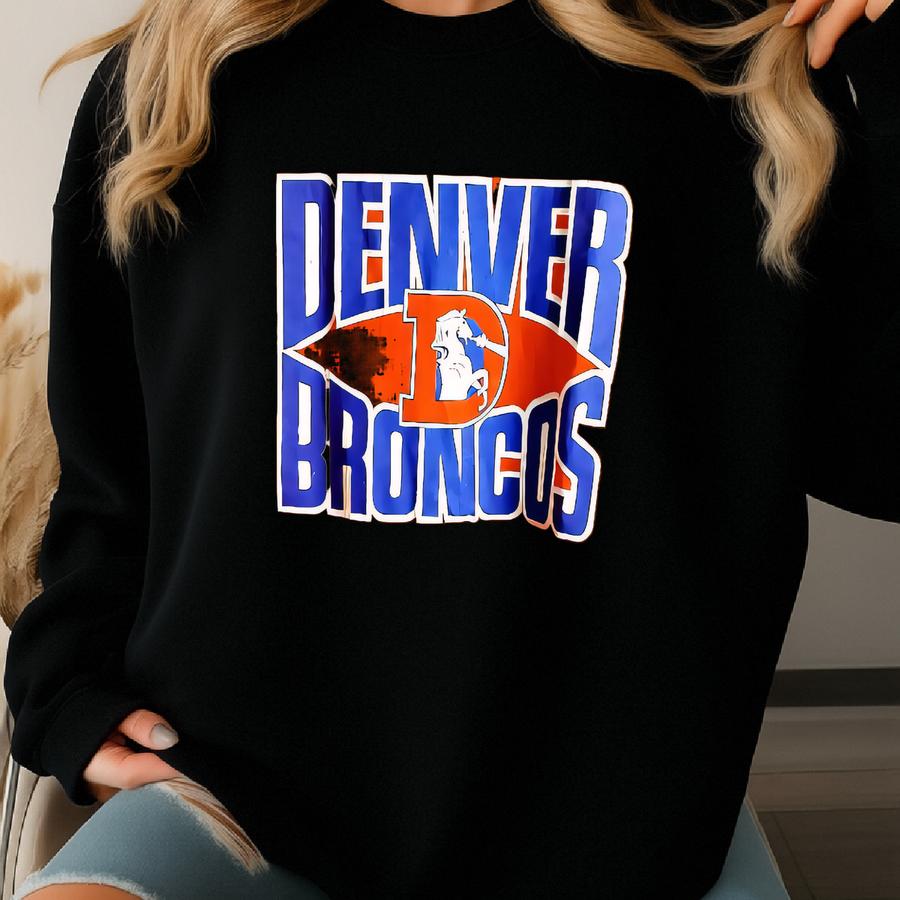 Vintage Denver Broncos T-shirt Medium Sweatshirt