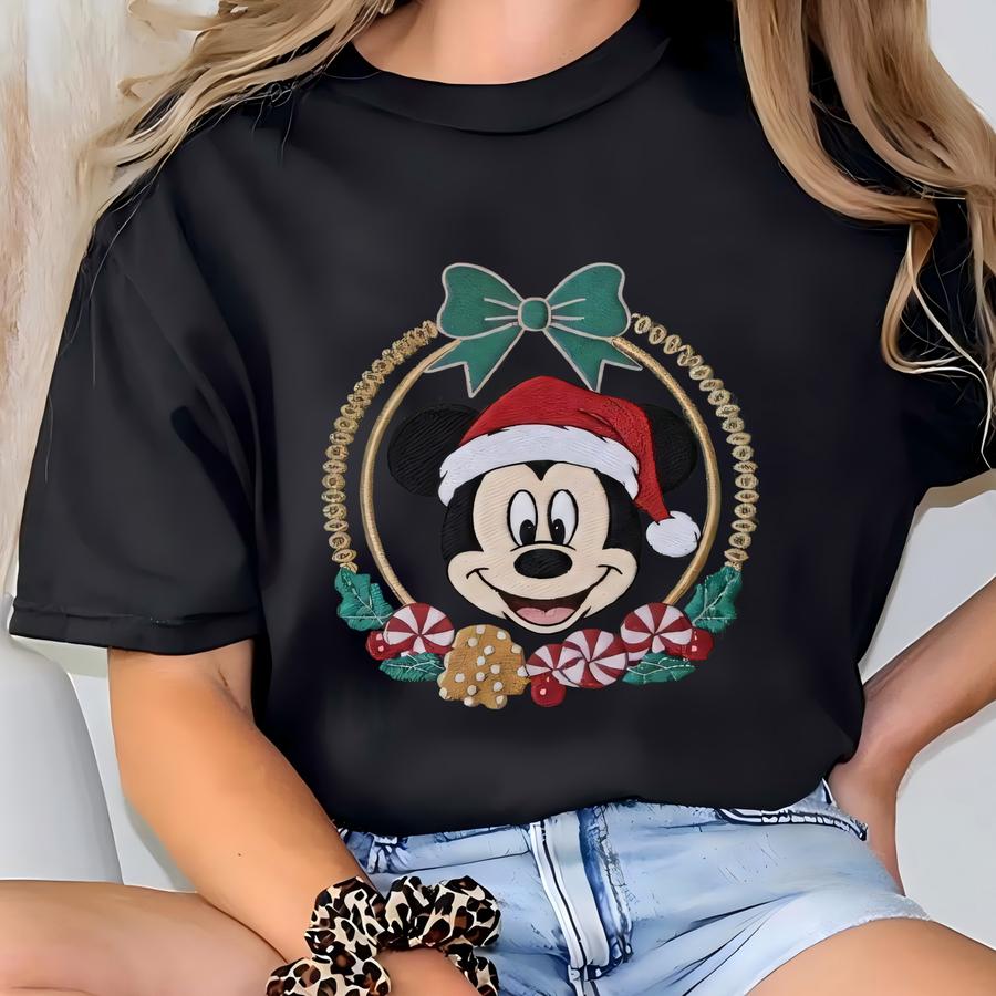 Christmas Light All Characters Sweatshirt, 's Very Merry Christmas Party Tee, Family Xmas Matching Christmas Trip T-shirt